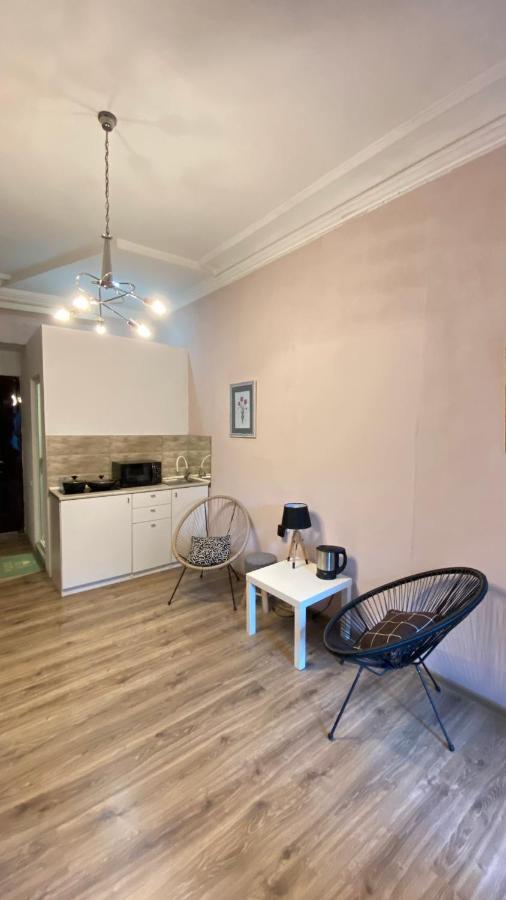 Art Apartment In Kala Tbilisi Historic District Ngoại thất bức ảnh